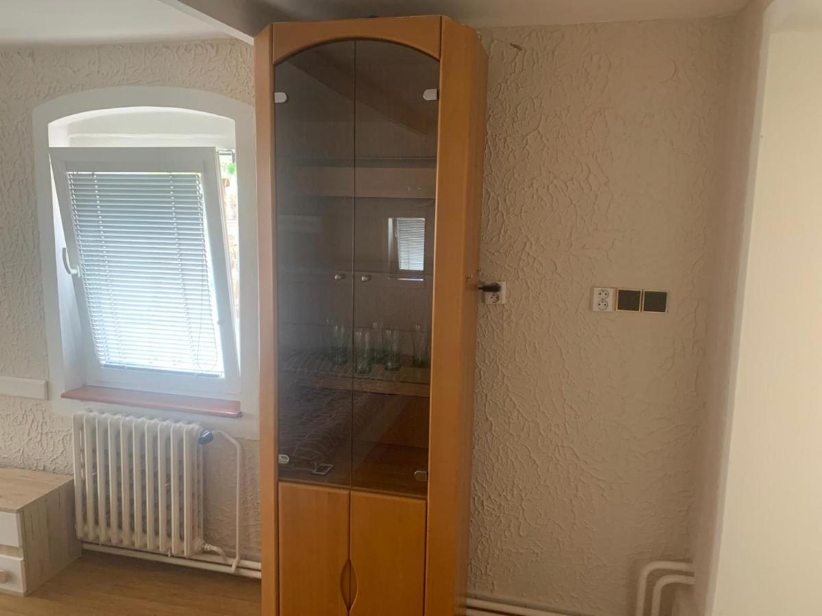Maly Byt 1+1 Karlovy Vary Luaran gambar