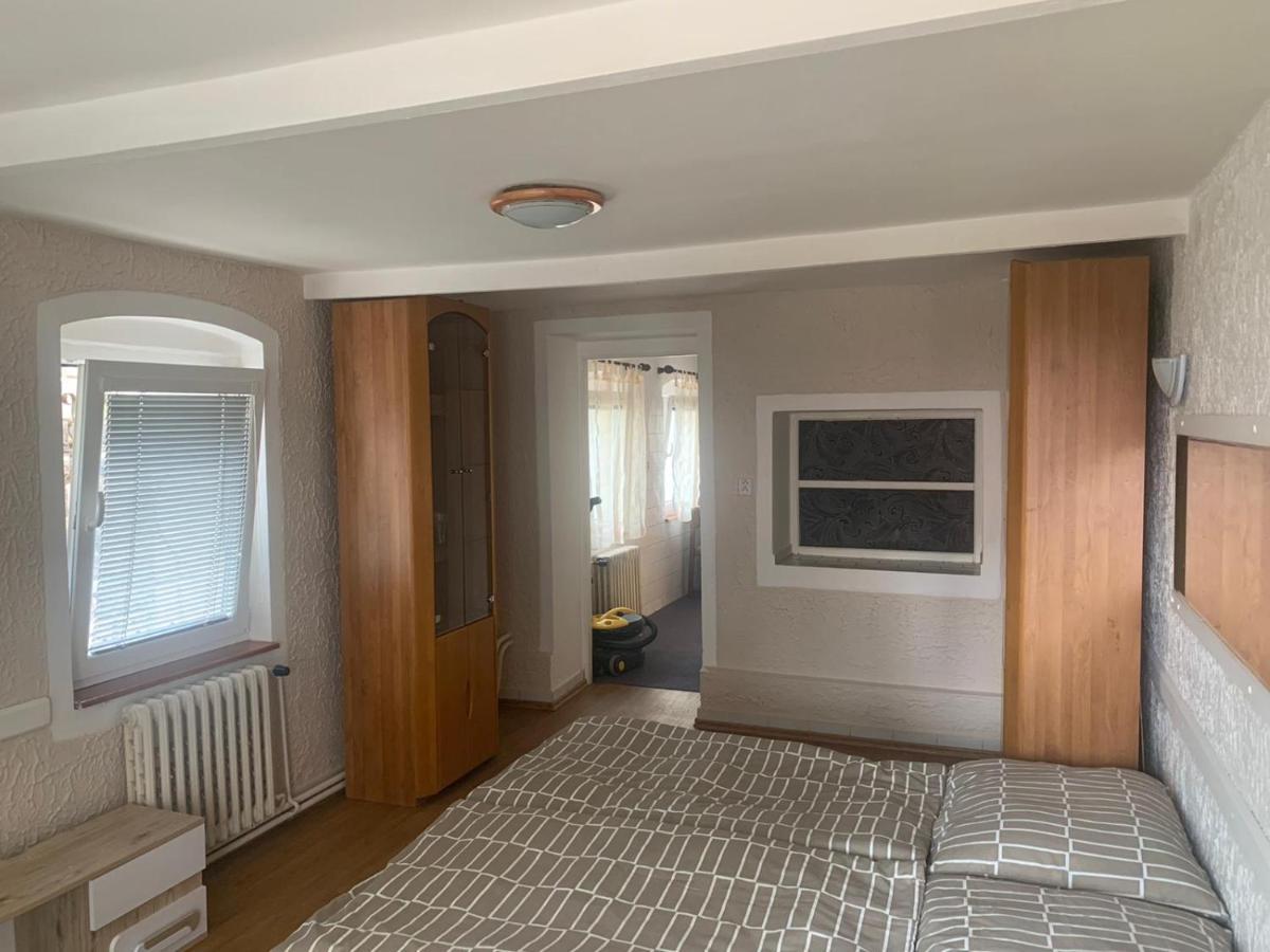 Maly Byt 1+1 Karlovy Vary Luaran gambar